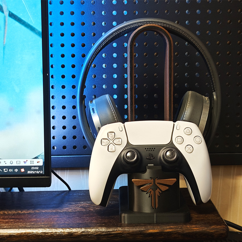 Handle Earphone Stand Zelda An - огляд і ціна Gaming Console With Games